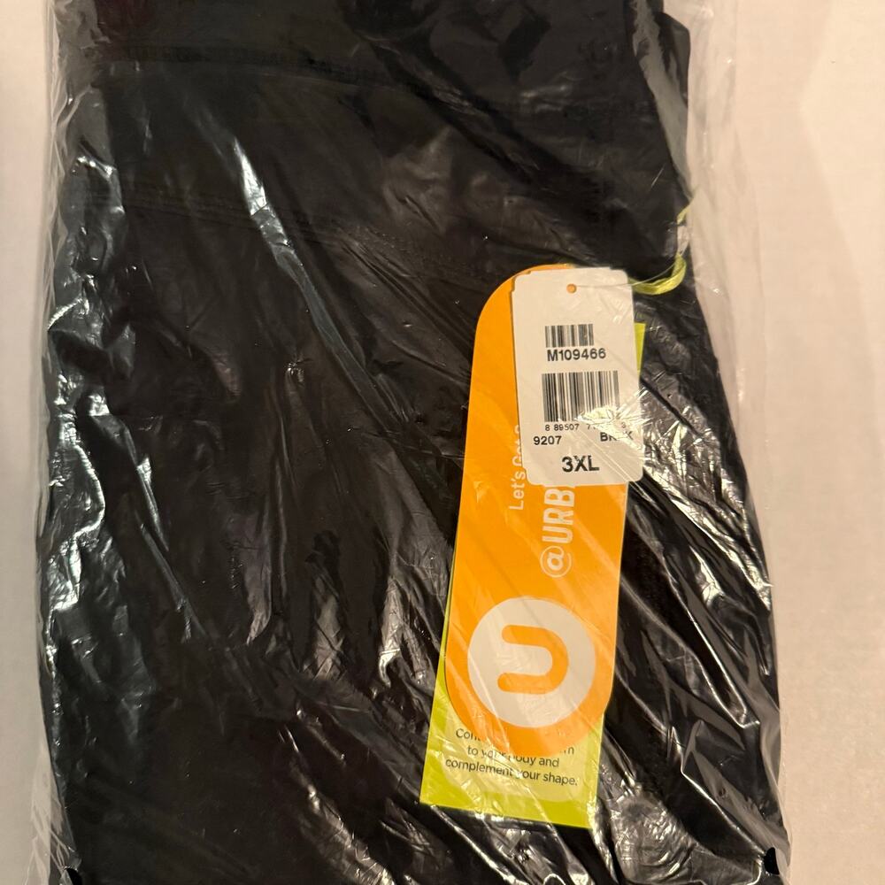 NWT Urbane Scrub Pants Women’s Size 3XL Black Medical Contemporary Fit